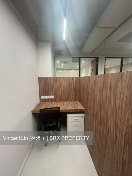 International Plaza (D2), Office #546955281